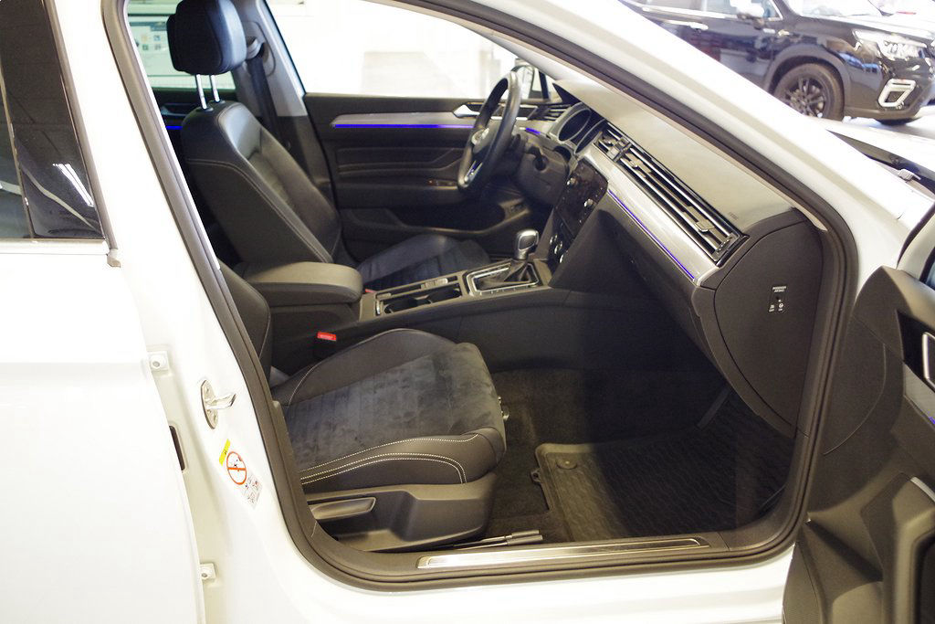 Volkswagen Passat Variant GTE DSG Executive Business  218hk