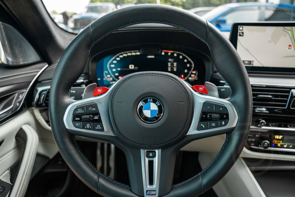 BMW M5 Baureihe M5 Lim. Competition HUD/360°/ACC/TOP