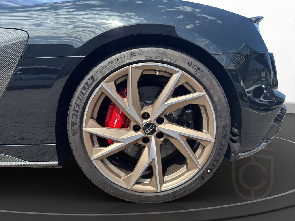 Audi R8 Spyder V10 performance qu. Keramik Carbon LM