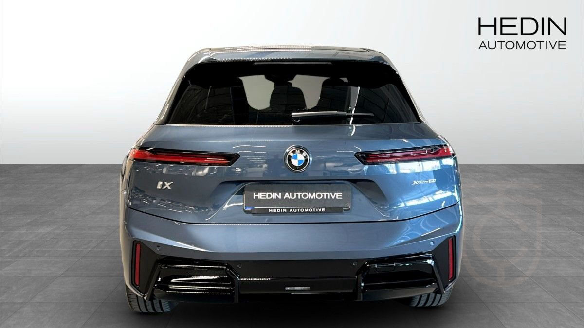 BMW iX XDRIVE60 Innovations pkt