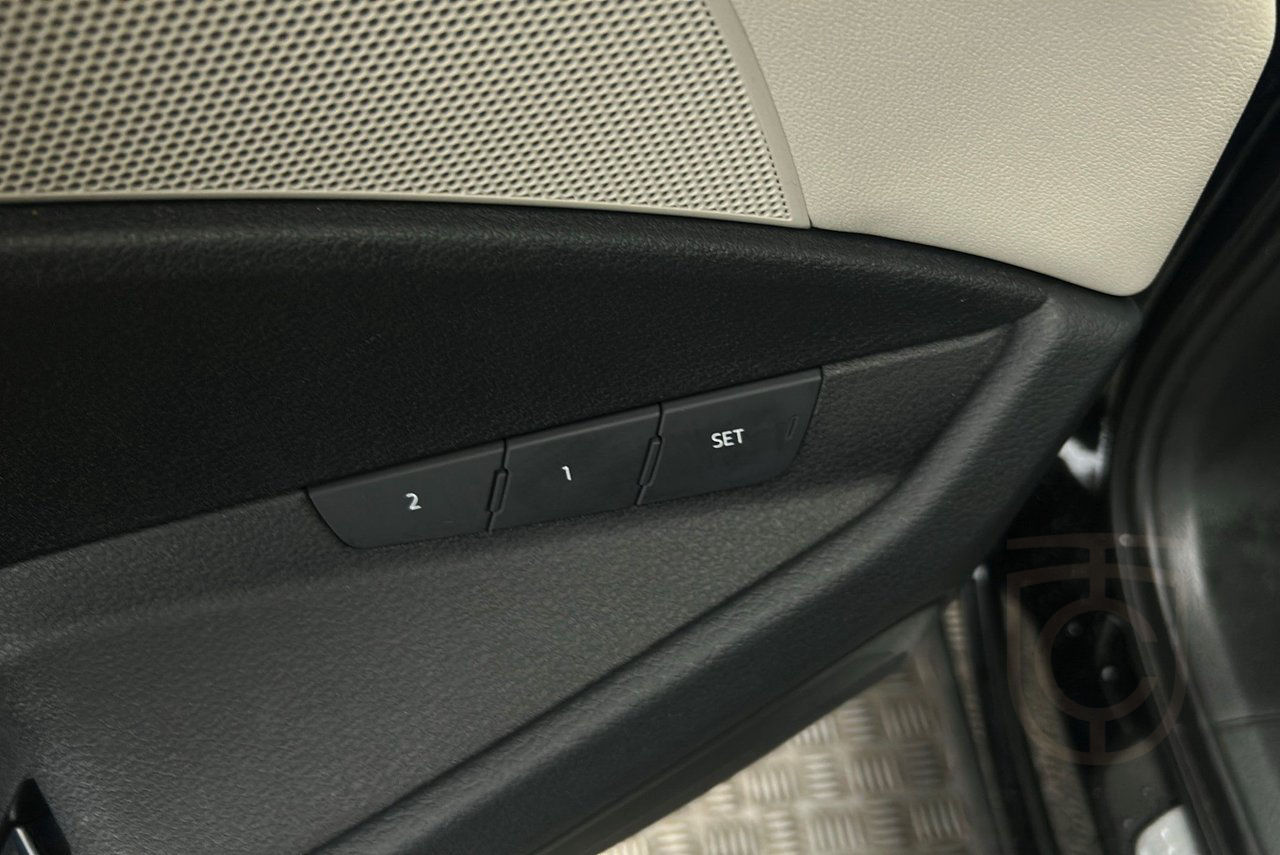 Audi E-Tron 55 quattro Proline Svart Optik