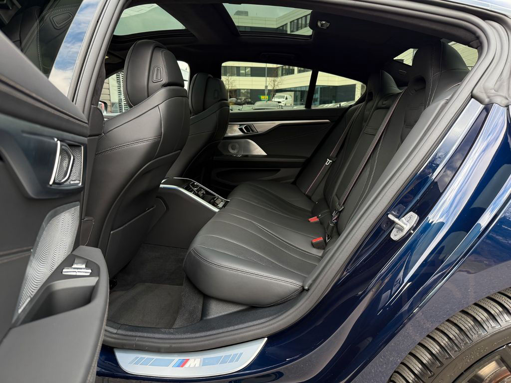BMW M850i xD Gran Coupe B&W 2xCarbon Pano Soft Laser