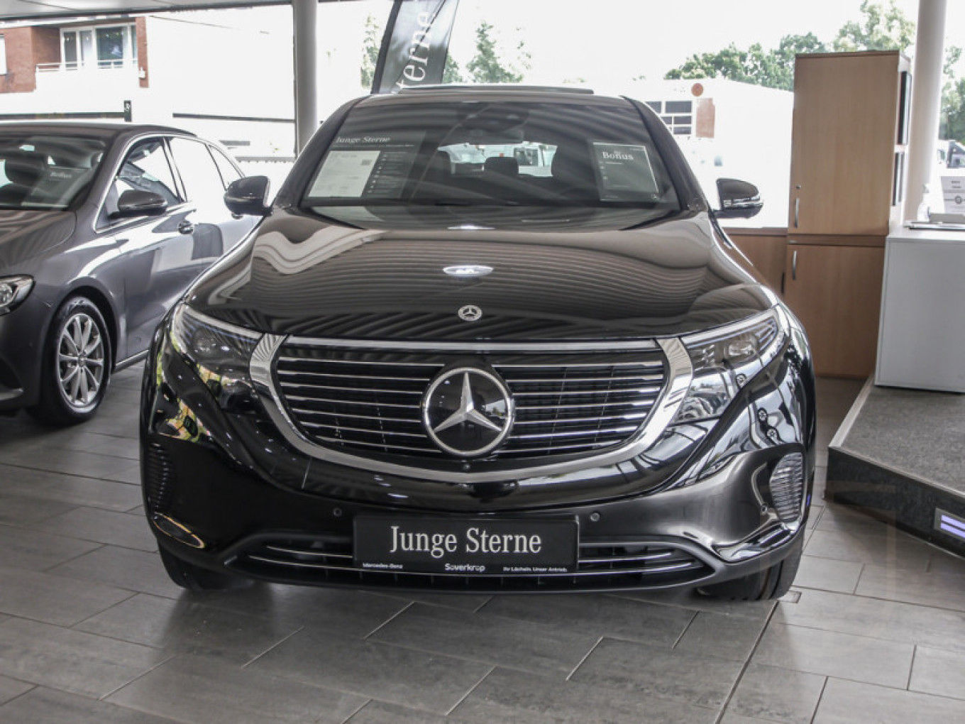 Mercedes-Benz EQC 400 4MATIC