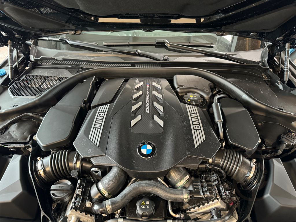 BMW 8 Cabrio M850 i xDrive