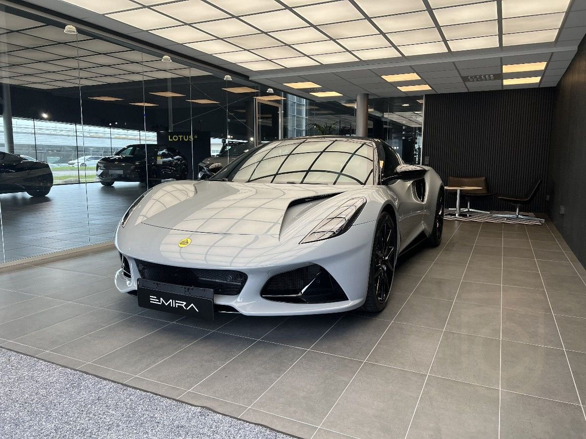 Lotus Emira I4 First Edition