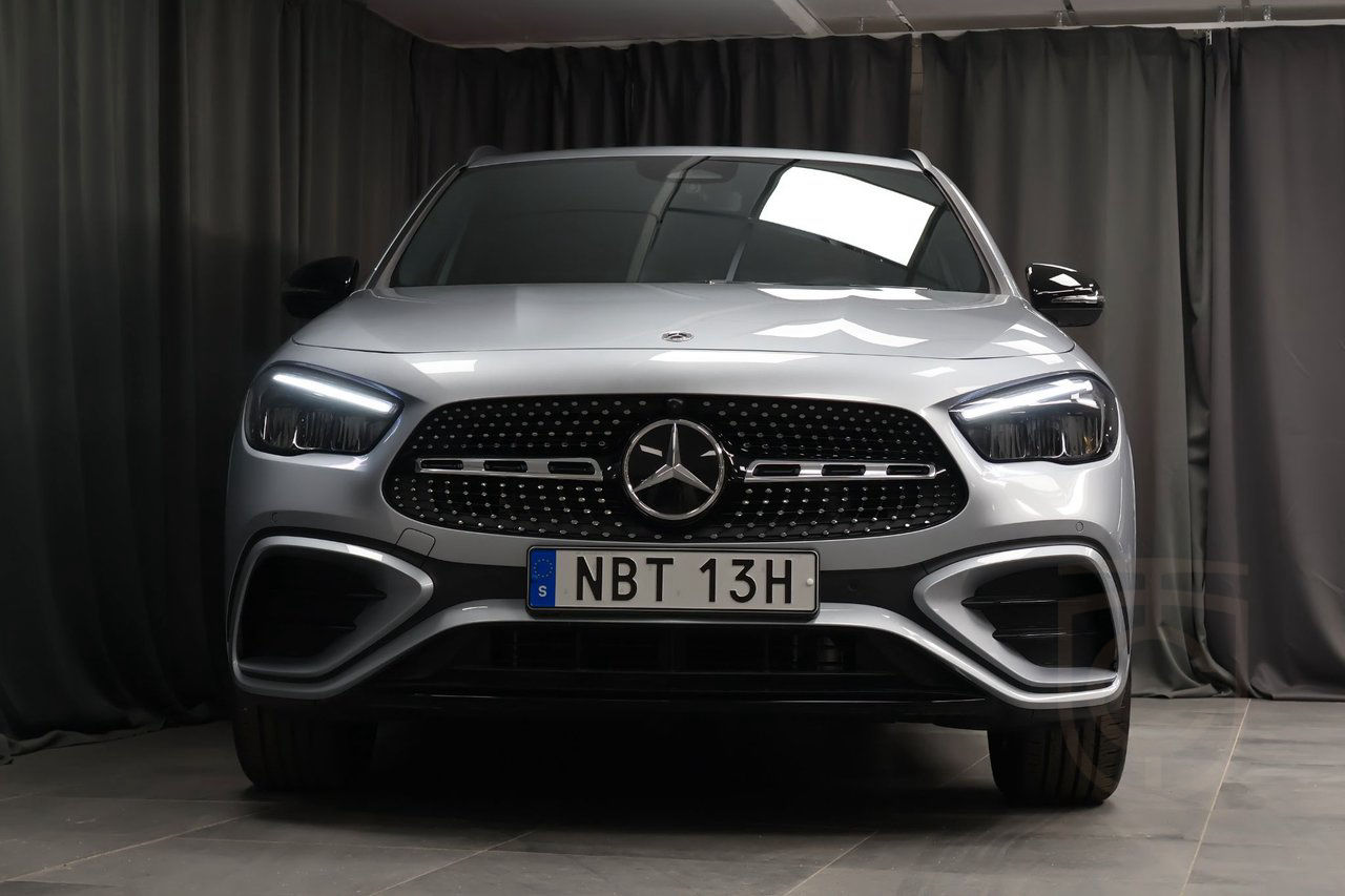 Mercedes-Benz GLA 200 AMG Line ADVANCED PLUS