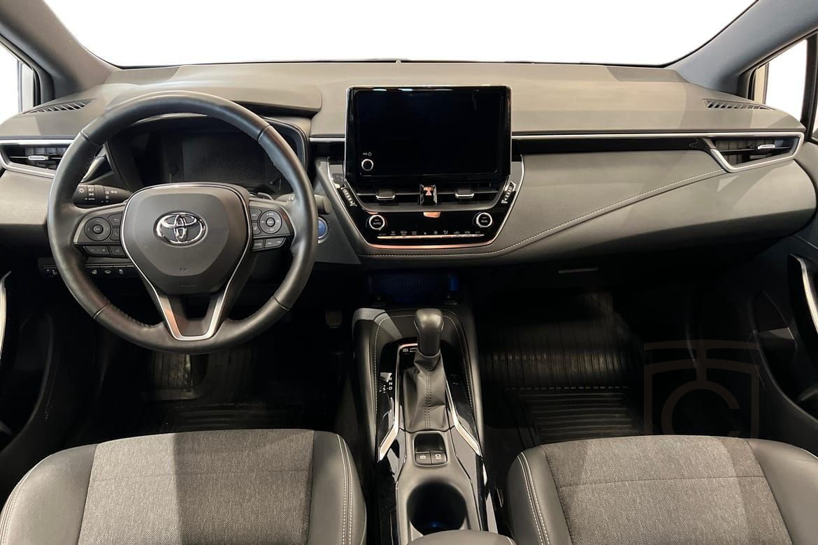 Toyota Corolla Touring Sports Hybrid 2.0 Style Approved Used