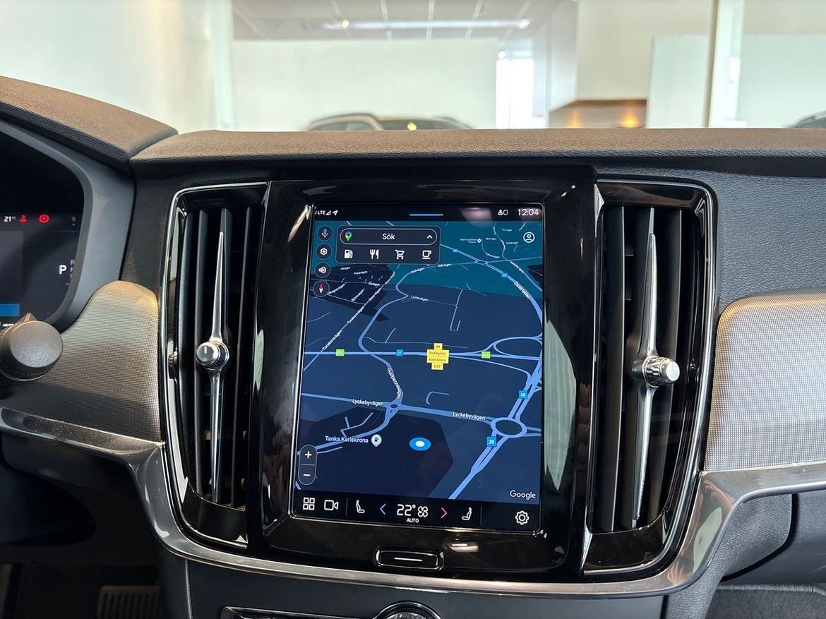 Volvo S90 B4 FWD Bensin Momentum Advanced