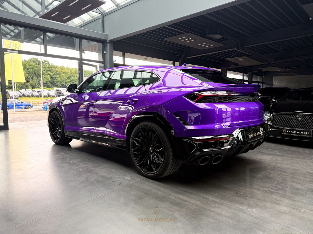 Lamborghini URUS SE HYBRID4.0 V8/PANO/HEAD-UP/COOL SEAT