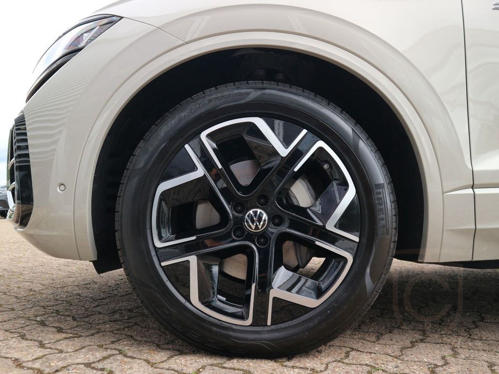 Volkswagen Touareg R-Line 3,0 V6 TDI SCR 4MOTION (286 PS)*A