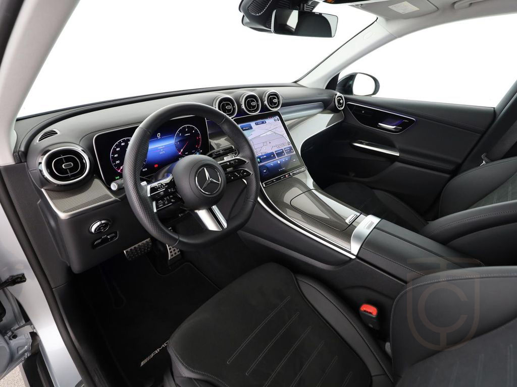 Mercedes-Benz GLC 300 d 4M AMG+NIGHT+AHK+DISTR+PANO+KAM+AMBI++