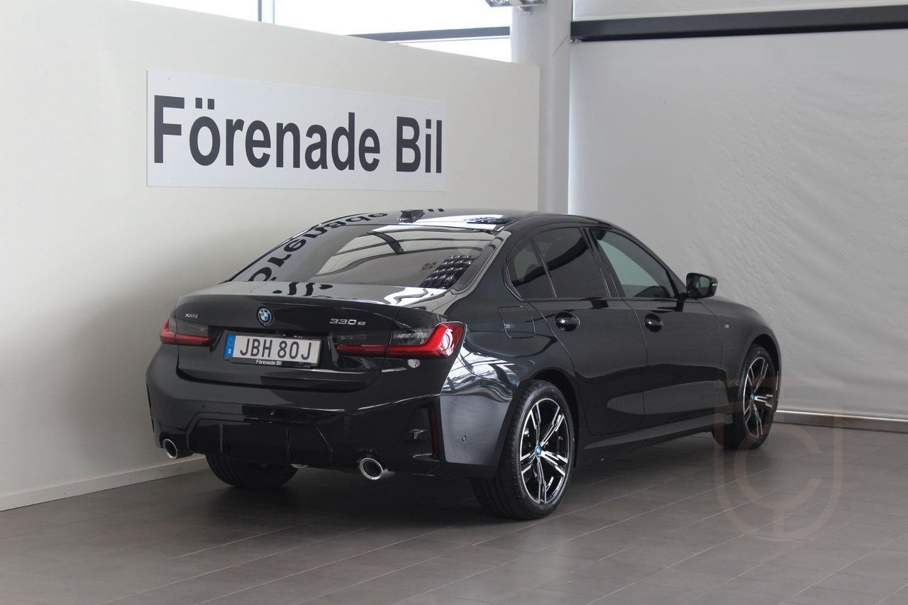 BMW 330e xDrive Sedan M Sport