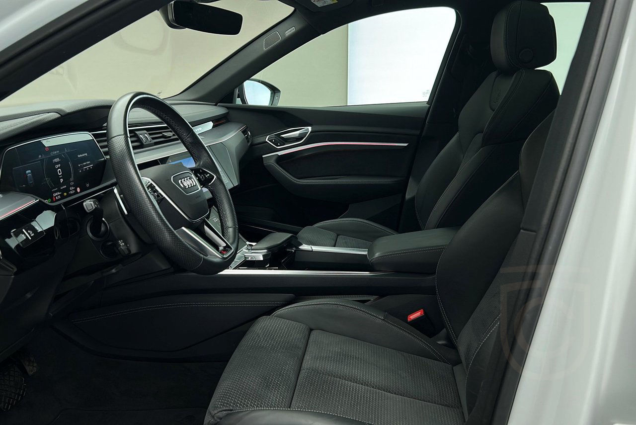 Audi E-Tron 55 quattro S-Line Advanced Svart Optik