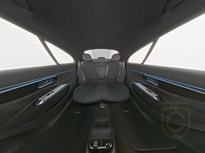 Mercedes-Benz E 450 d 4M AMG DISTRONIC DIGITAL MEMORY 360° PDC