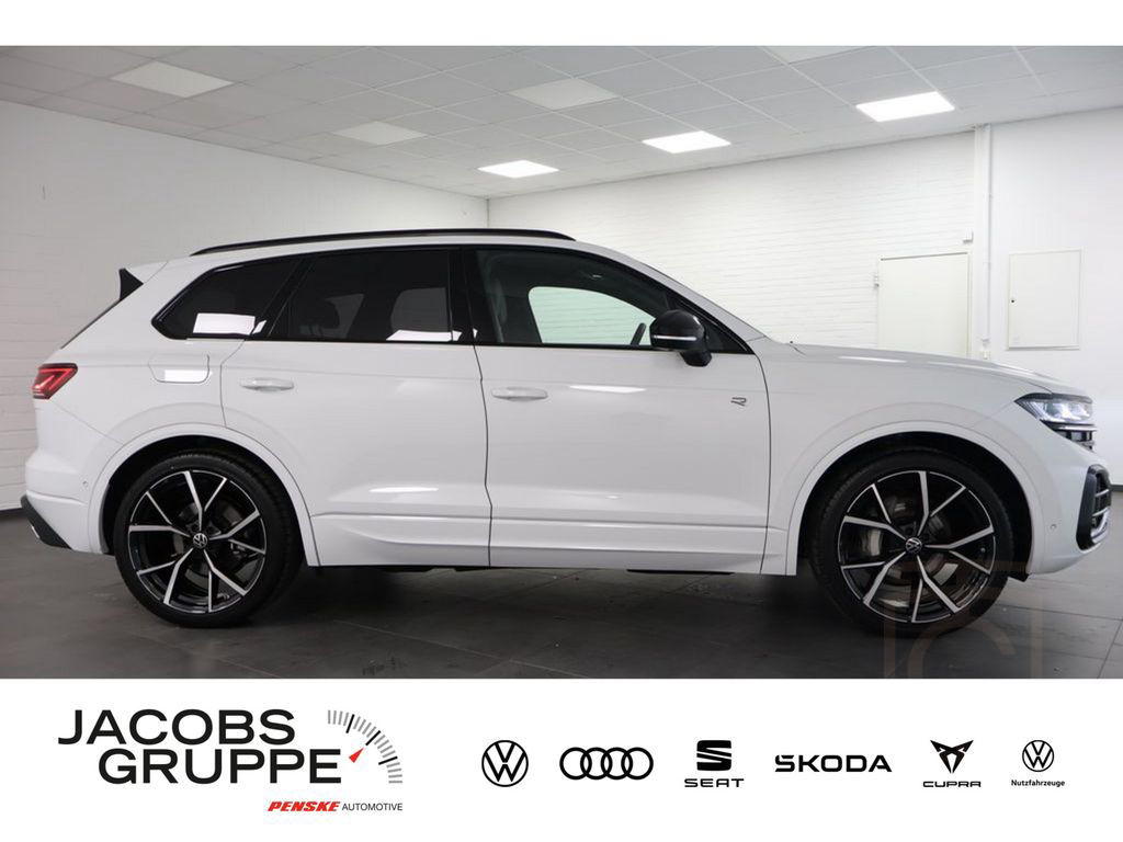 Volkswagen Touareg 3.0 TDI 4M R-Line "Black Style" Navi,Mat