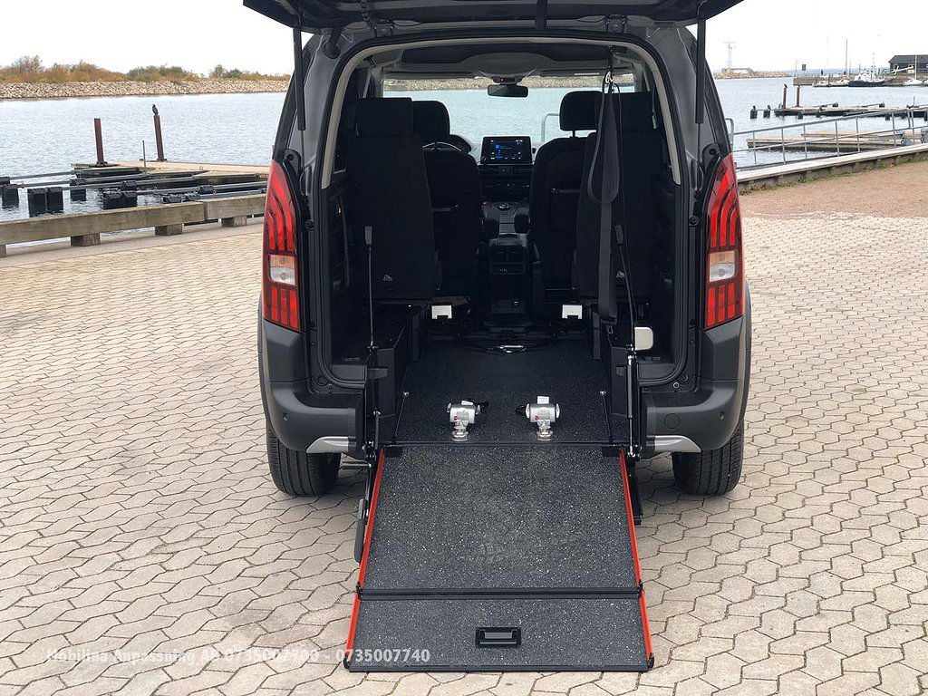 Peugeot Rifter Handikappanpassad Golvsänkt