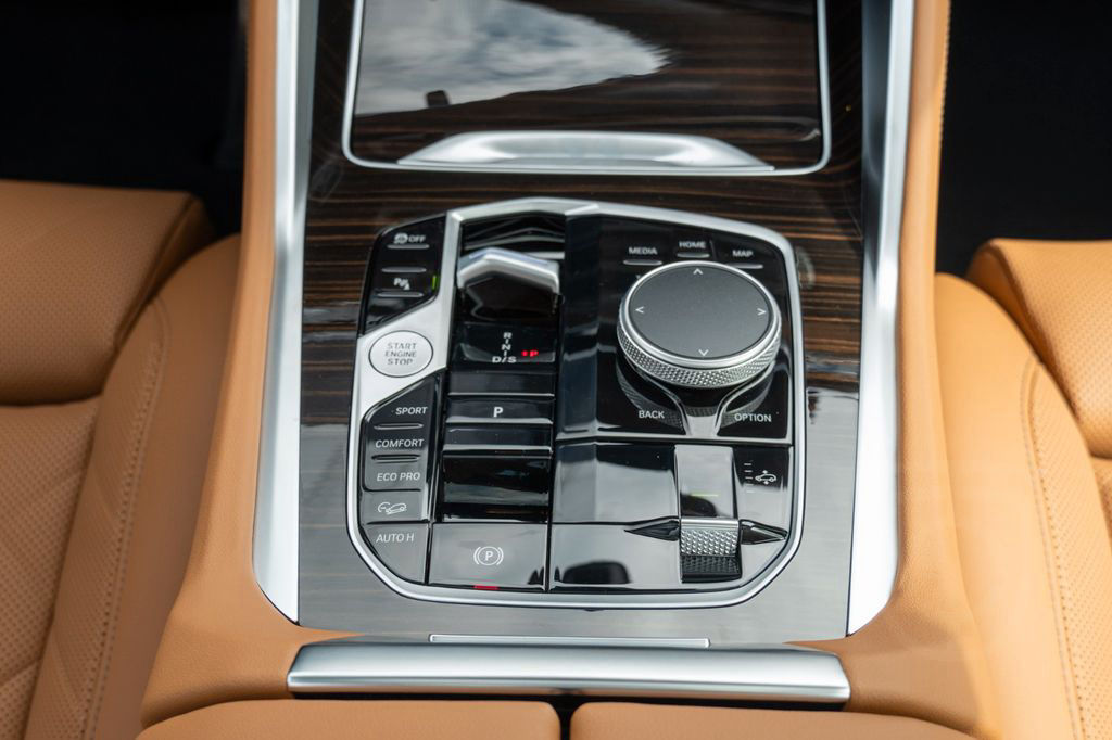 BMW X6 30d M SPORT.DR.ASS.PANO.LUFTF.LED.H/K.HUD.360