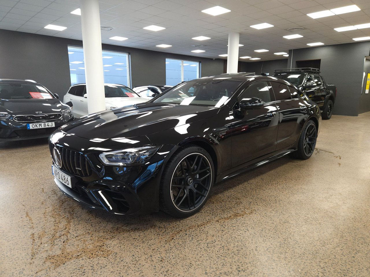 Mercedes-Benz AMG GT 4 43 4MATIC+ Burmester