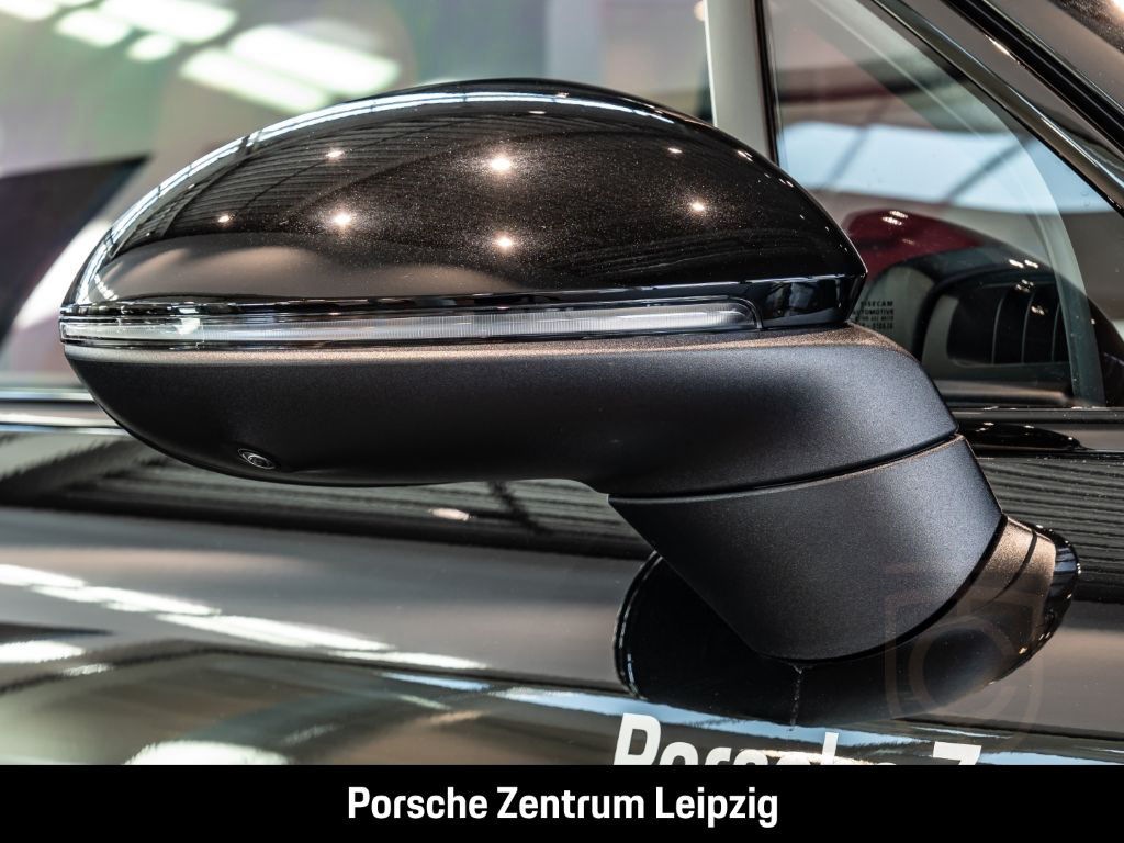Porsche Cayenne S HD-Matrix InnoDrive PDCC InnoDrive HUD