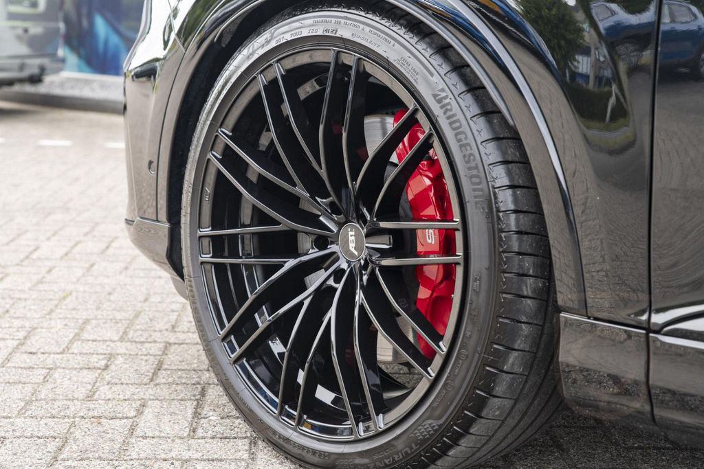 Audi SQ7 4.0 TFSI quattro ABT 7p / PANOROOF / B&O / M
