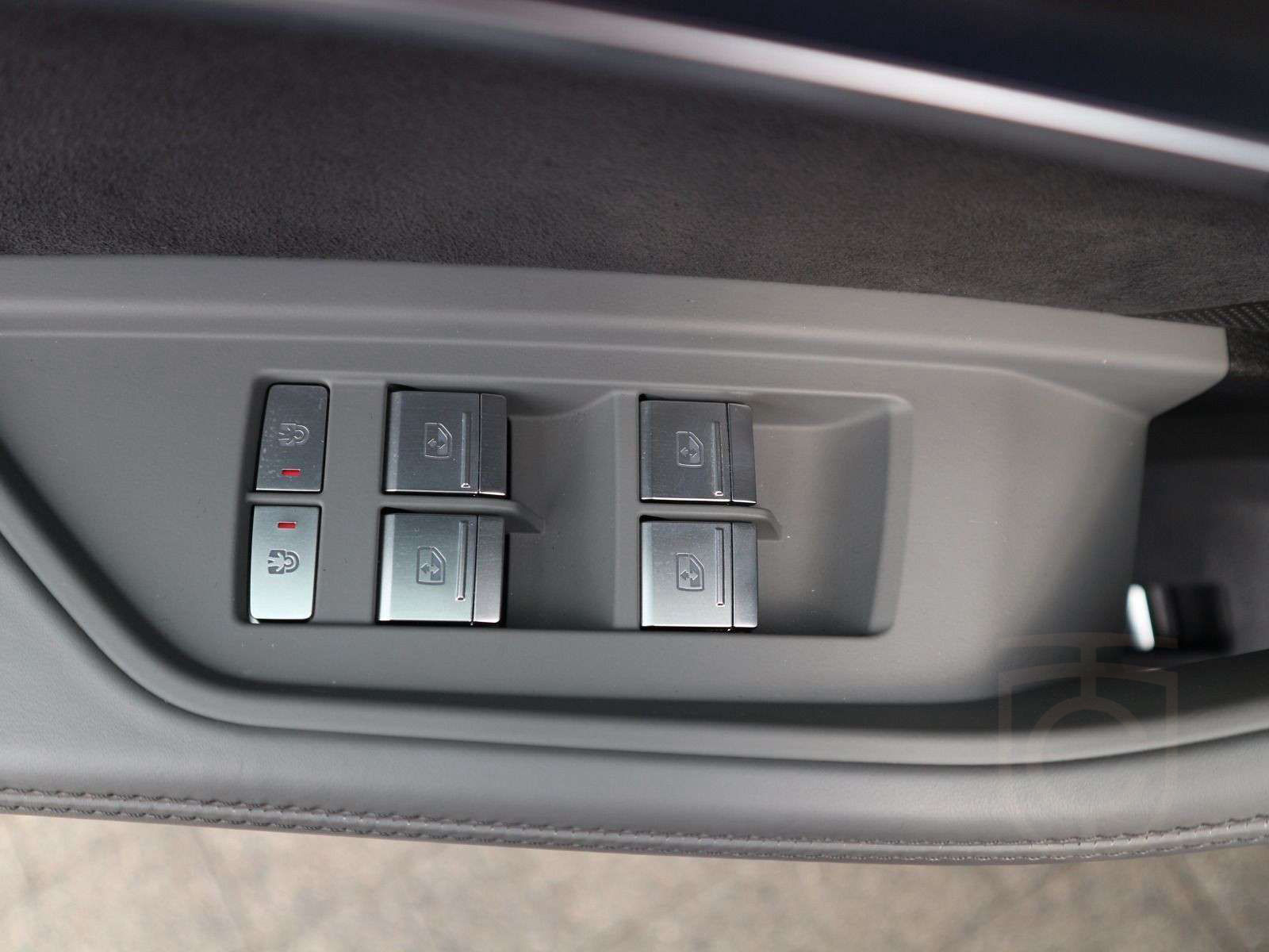 Audi SQ8 e-tron*PANO*ACC*HUD*B&O