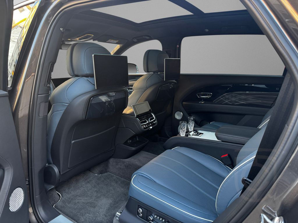 Bentley Bentayga V8 EWB MULLINER - MY24- BENTLEY BERLIN