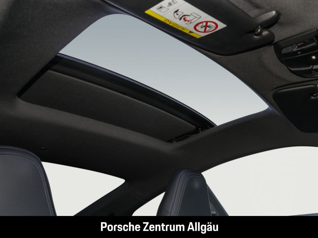 Porsche 992 911 Carrera 4S Surround-View Sport Chrono