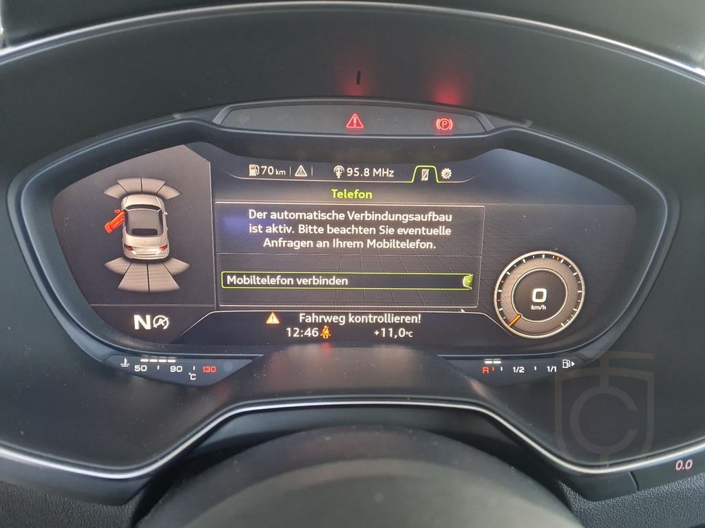 Audi TT RS quattro RS-Dämpf-Regl. RS-Abgas SideAssist