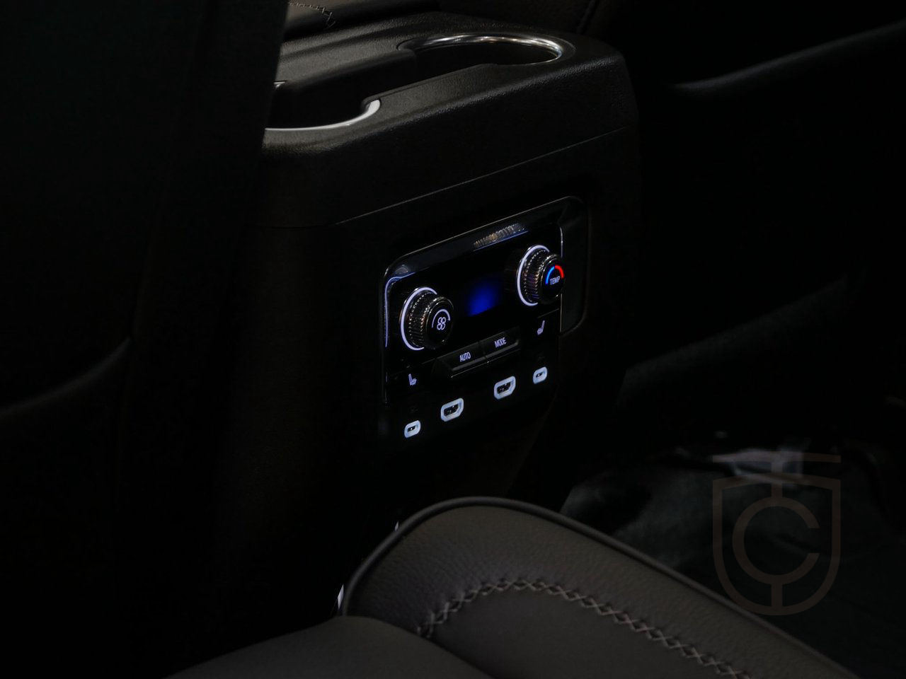 GMC Yukon DENALI RESERVE 6.2 V8 E85 2