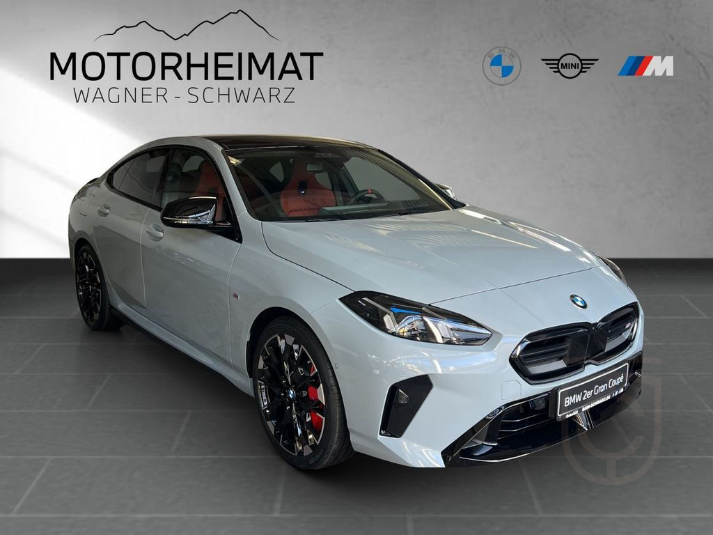 BMW M235 xDrive