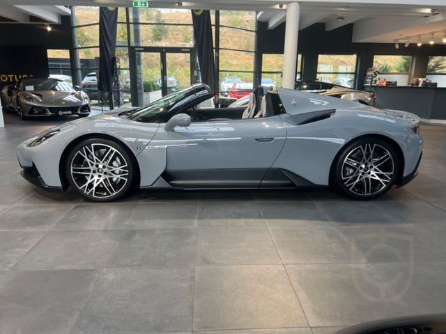 Maserati MC20 cielo LIFT | CARBON | Maserati-Köln