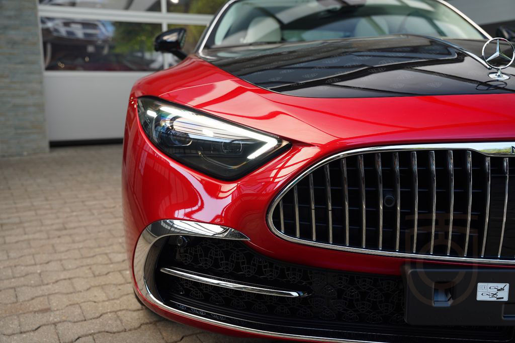 Mercedes-Benz SL 680 Maybach 4Matic Monogram