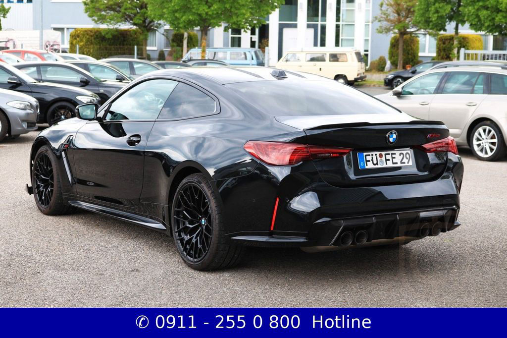 BMW M4 Coupe CS/HUD/RFK/DrivesPackage/DrivAss/M-Carb