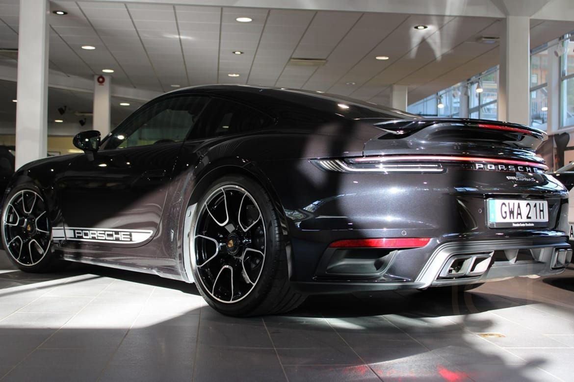 Porsche 911 Turbo S 992