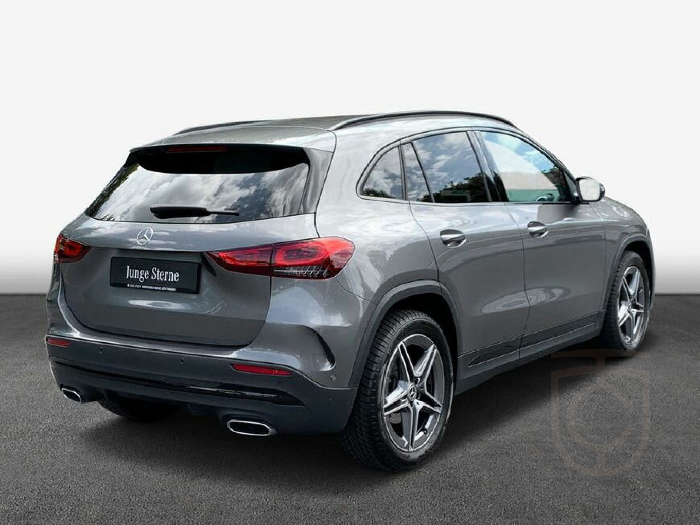 Mercedes-Benz GLA 200 4MATIC