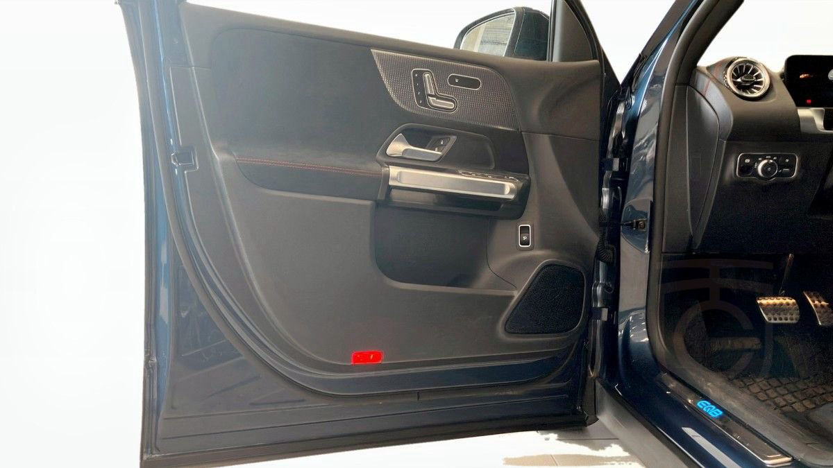 Mercedes-Benz EQB EQB 350 4MATIC AMG-LINE