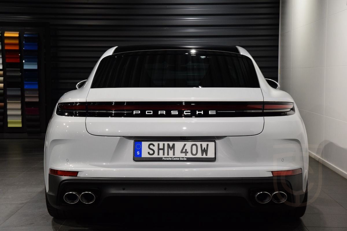 Porsche Panamera 4 E-Hybrid