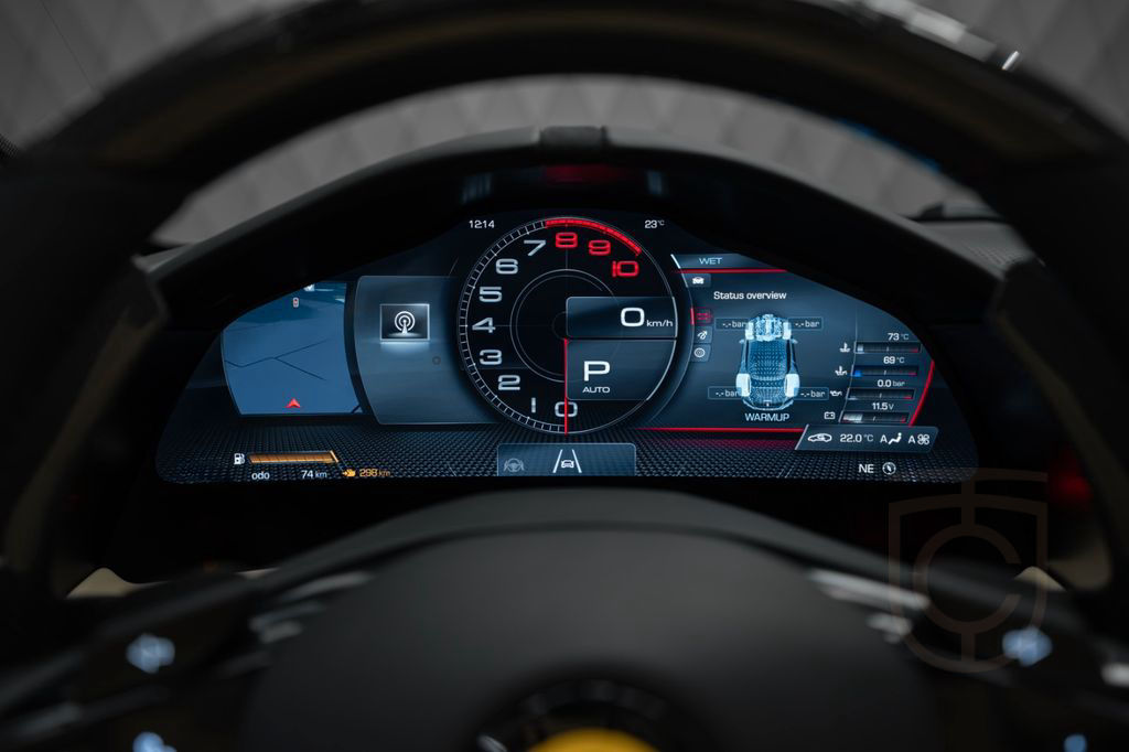 Ferrari Roma Spider 2025 GREY/BEIGE XLED CAMERA