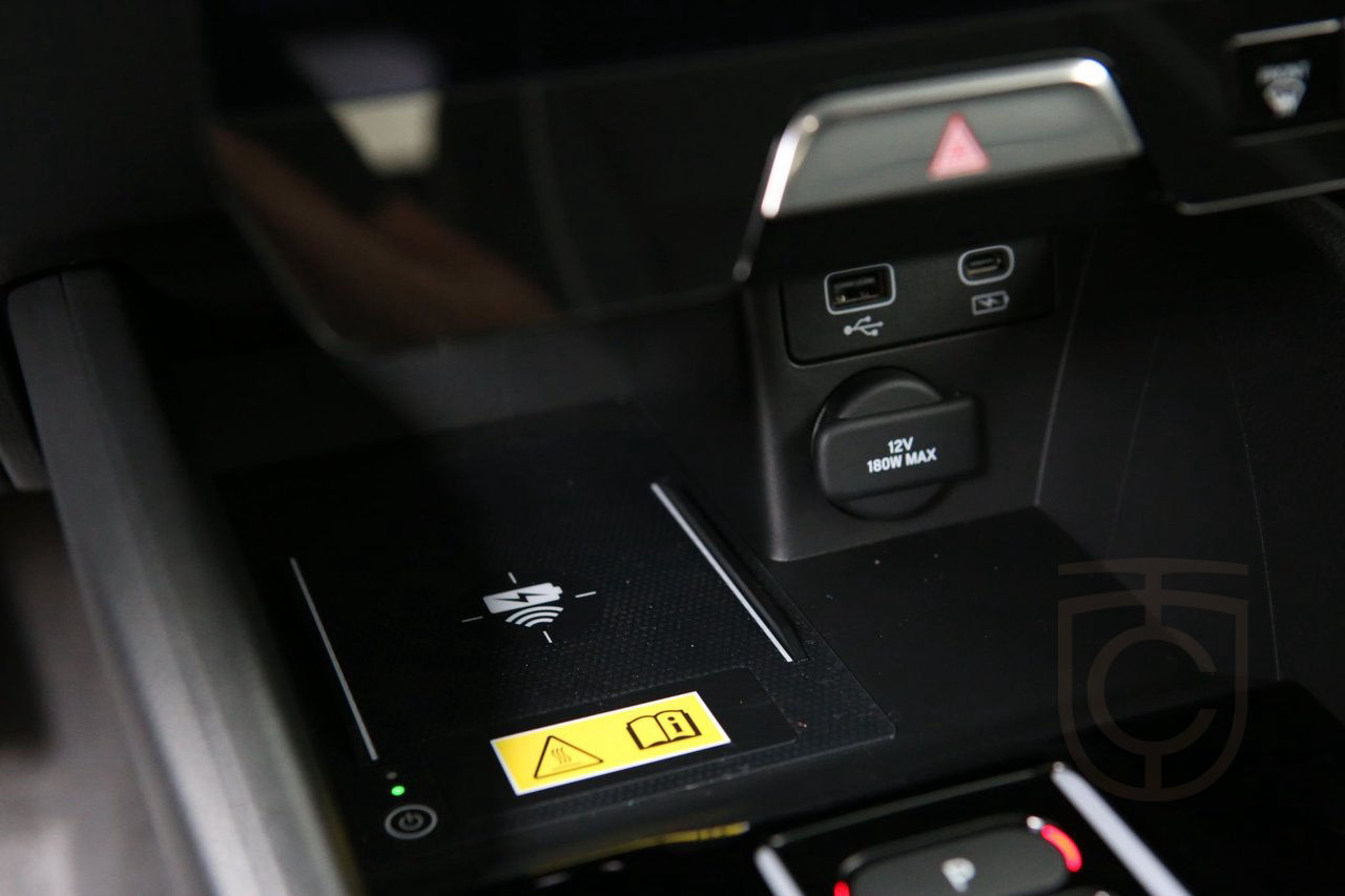 Honda e:Ny1 Elegance