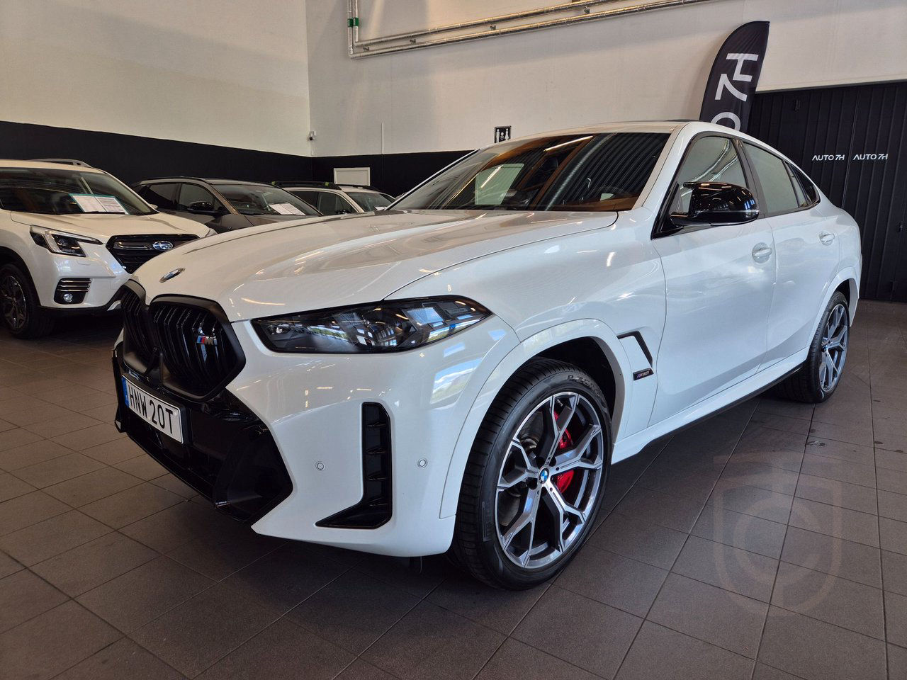 BMW X6 M60i