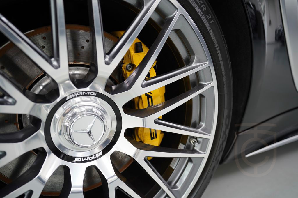 Mercedes-Benz AMG GT 4Matic+! V8 - Biturbo ! 2 TÜREN/DOORS !