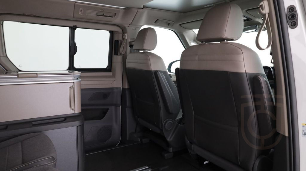 Volkswagen T7 California Coast TDI