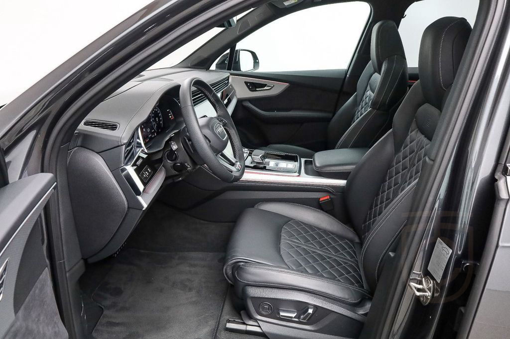 Audi Q7 60 TFSIe quattro S-LINE*HD-MATRIX*PANO*AHK*HU