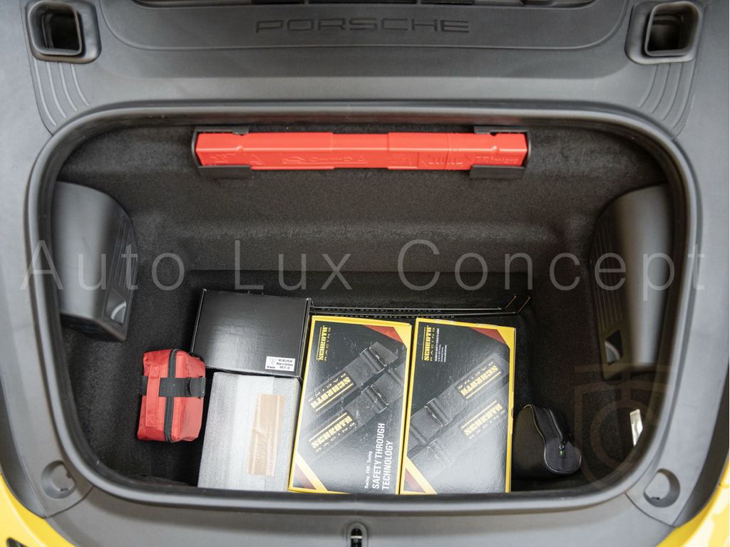 Porsche 718 Cayman GT4 RS Weissach/Lift/LED/Kamera/BOSE
