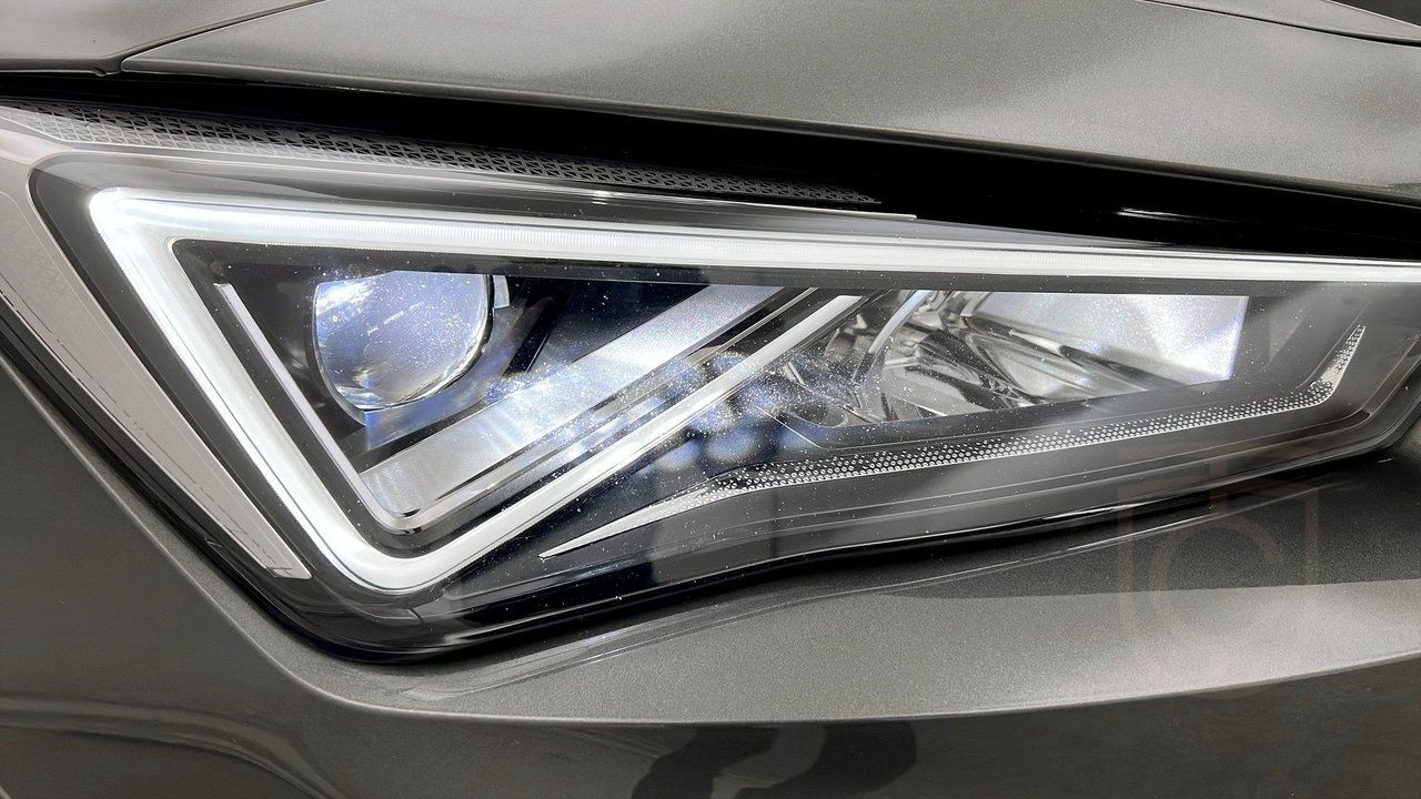 Cupra Formentor VZ TRIBE Edt. e-Hybrid