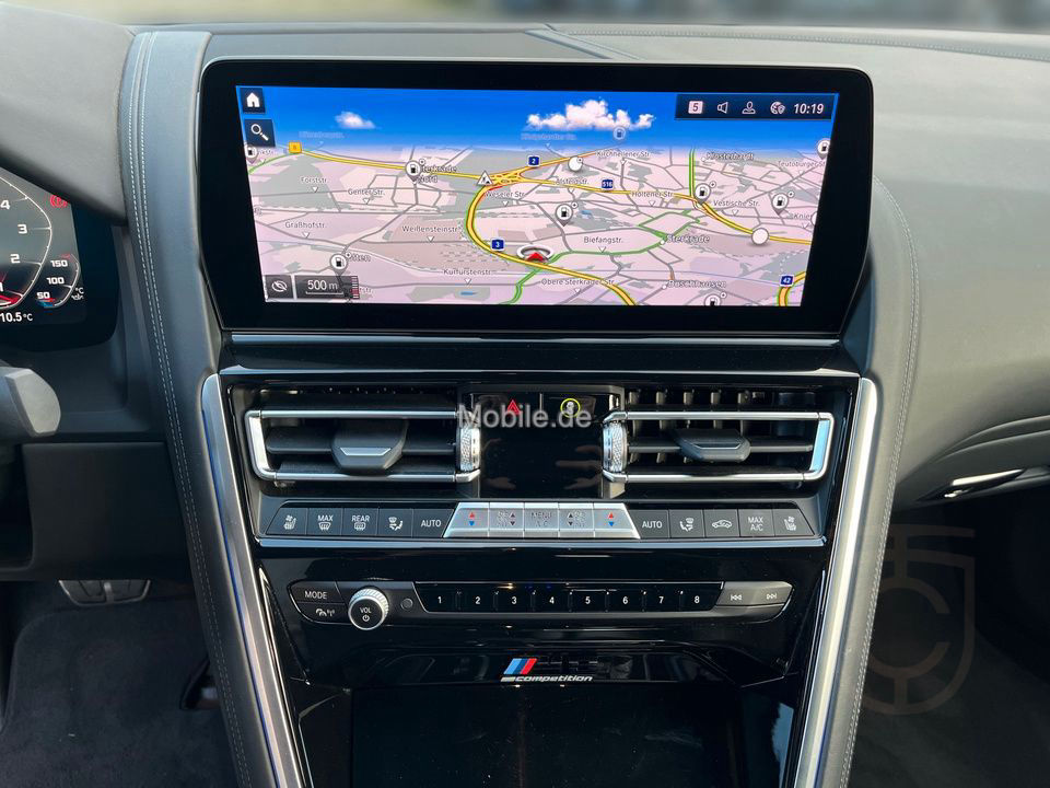BMW M8 Competition xDrive Cabrio DAProf Sitzlüft HUD