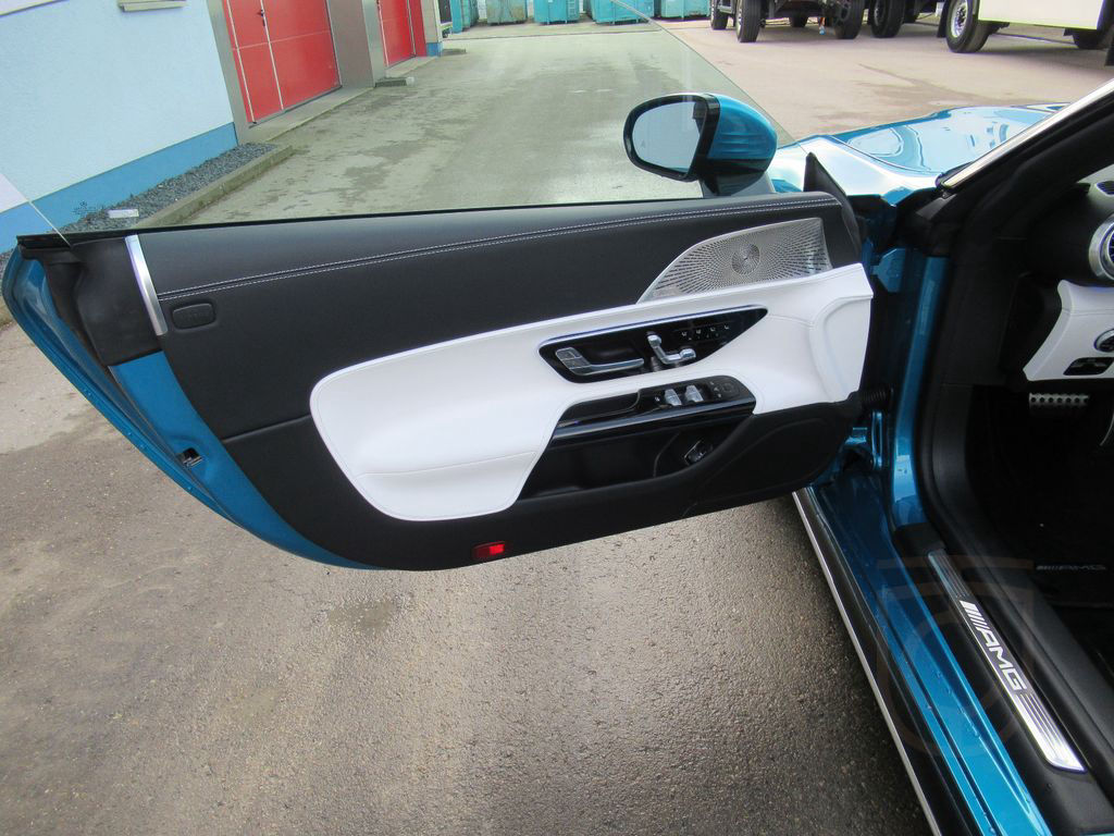 Mercedes-Benz SL 63 AMG exclusiv Manufaktur Head up Display