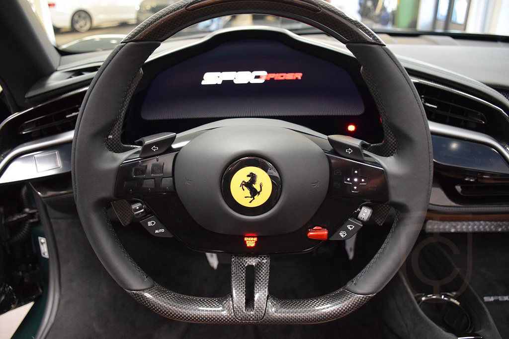 Ferrari SF90 Spider 4.0 V8 DCT 735kW 2024