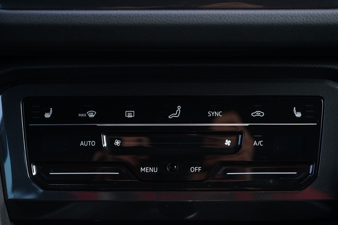 Volkswagen Tiguan R-line LED matrix HUD TažZ