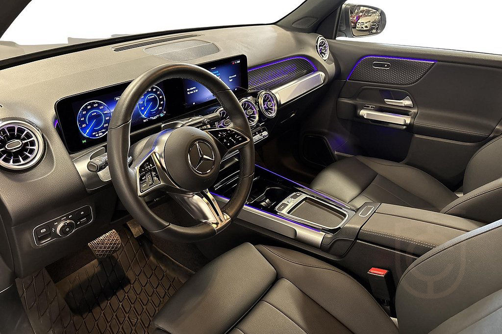 Mercedes-Benz EQB 300 4MATIC